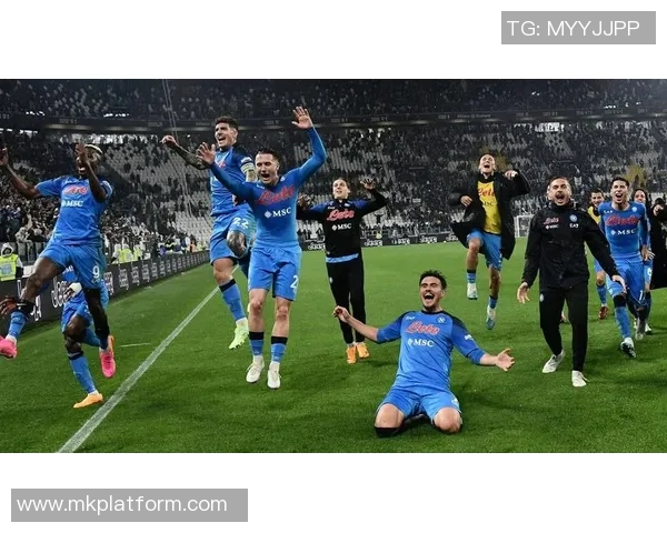 意甲精彩对决那不勒斯4-0大胜里昂补时进球点燃全场激情