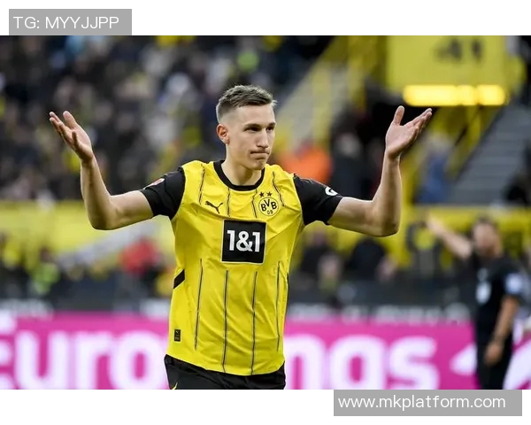 友谊赛精彩回顾：多特蒙德与里昂激战四三的巅峰对决分析