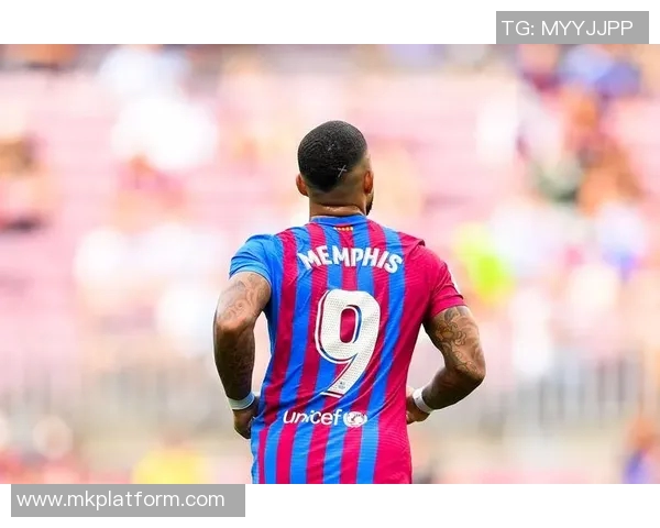 意甲精彩对决巴萨大胜里昂乌龙球瞬间点燃全场气氛战术解析