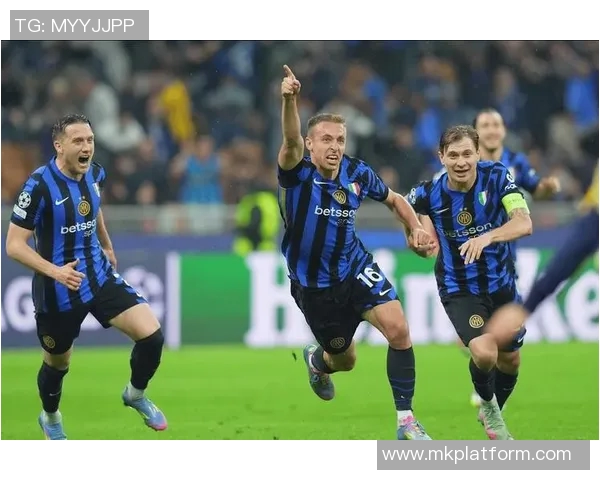 欧联杯国米大胜多特蒙德红牌事件引发全场热议战术解析与精彩瞬间回顾