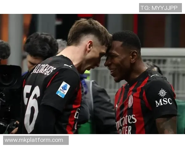 世界杯国米与AC米兰激战成平局补时进球引发全场狂欢战术分析详解